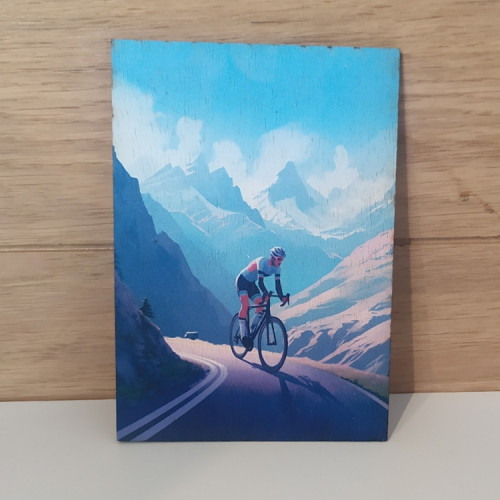 Carte postal en bois  vélo montagne