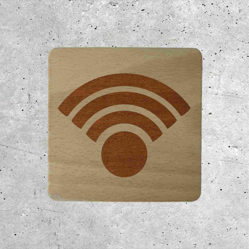 Plaque en bois pour zone Wi-Fi accessible
