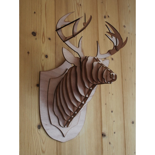 Tête de cerf en bois