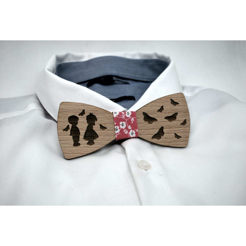 Papillon in legno, motivo bambino farfalla