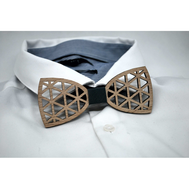 Triangle wooden bow tie