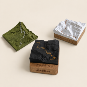Carte 3D relief personnalisable — 3 cols en différentes couleurs et socles