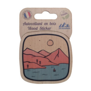 Sticker en bois Lac et Montagne — 10x7 cm, biodégradable, fabriqué en France