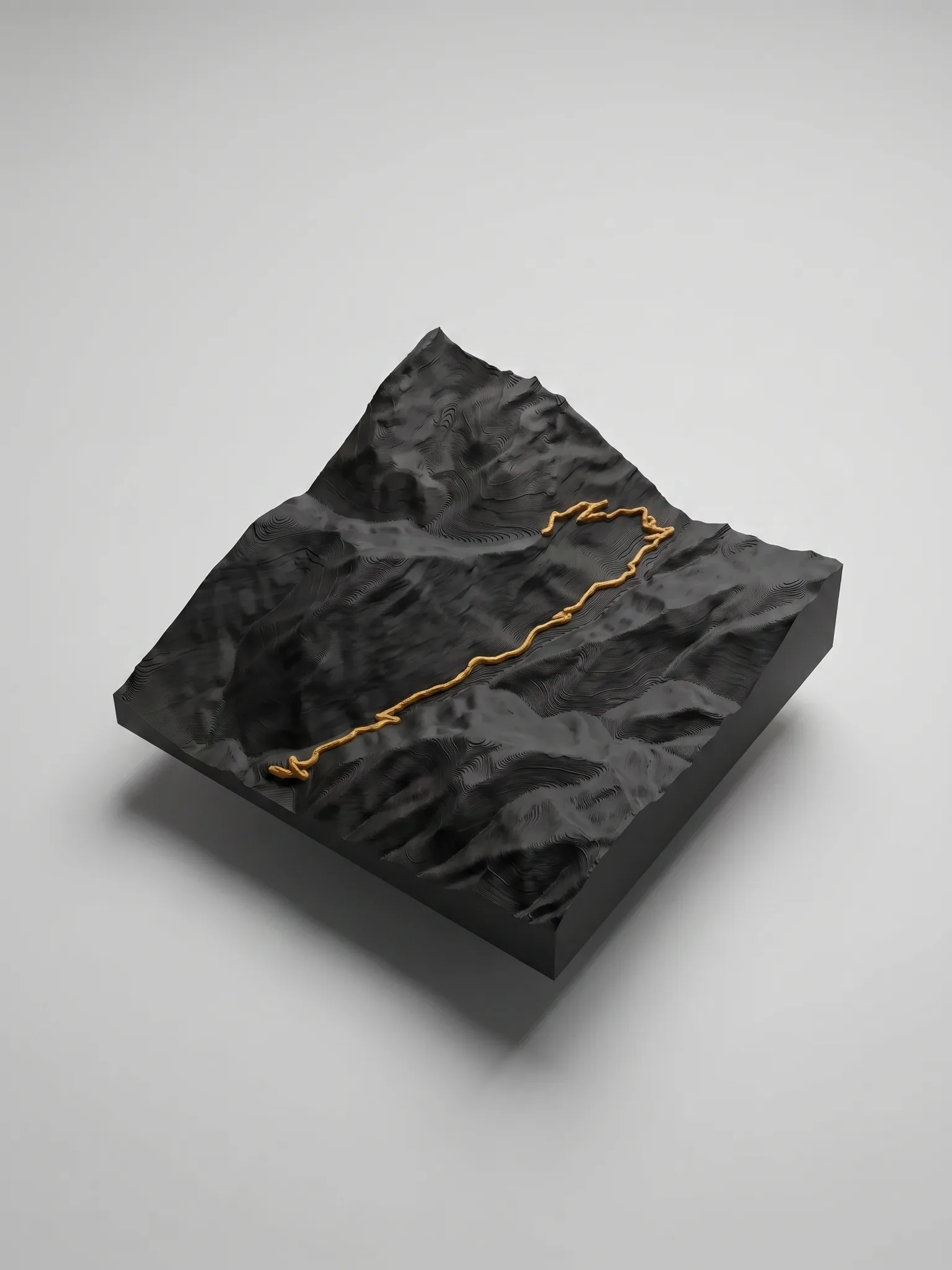 Col de Sarenne depuis le Lac du Chambon — Carte topographique 3D en relief — Montagne seule · Noir mat / Or